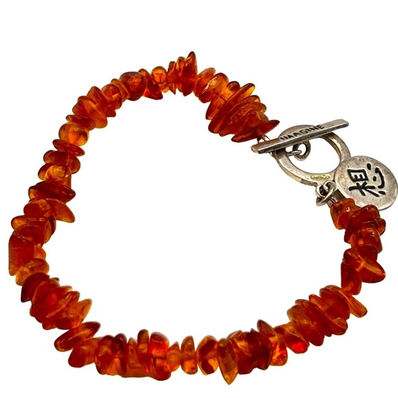 Amber Chip Beaded Bracelet With "Imagine" Toggle Clasp & Chinese Pendant - Picture 5 of 7
